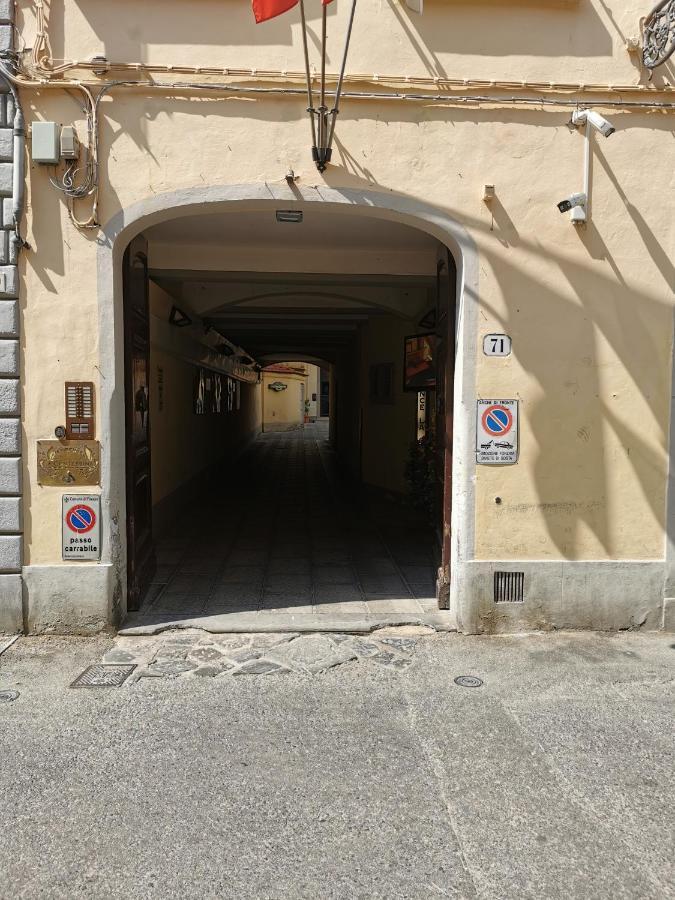 Appartamento La Piccola Contessa Firenze Екстериор снимка